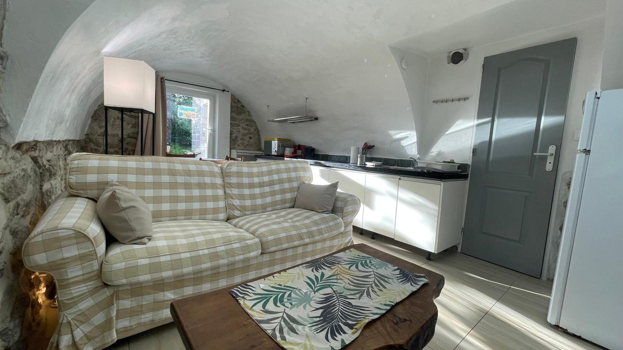Le Doolie'S Biarritz - Panglao Garden Wifi Tv Bbq公寓 外观 照片